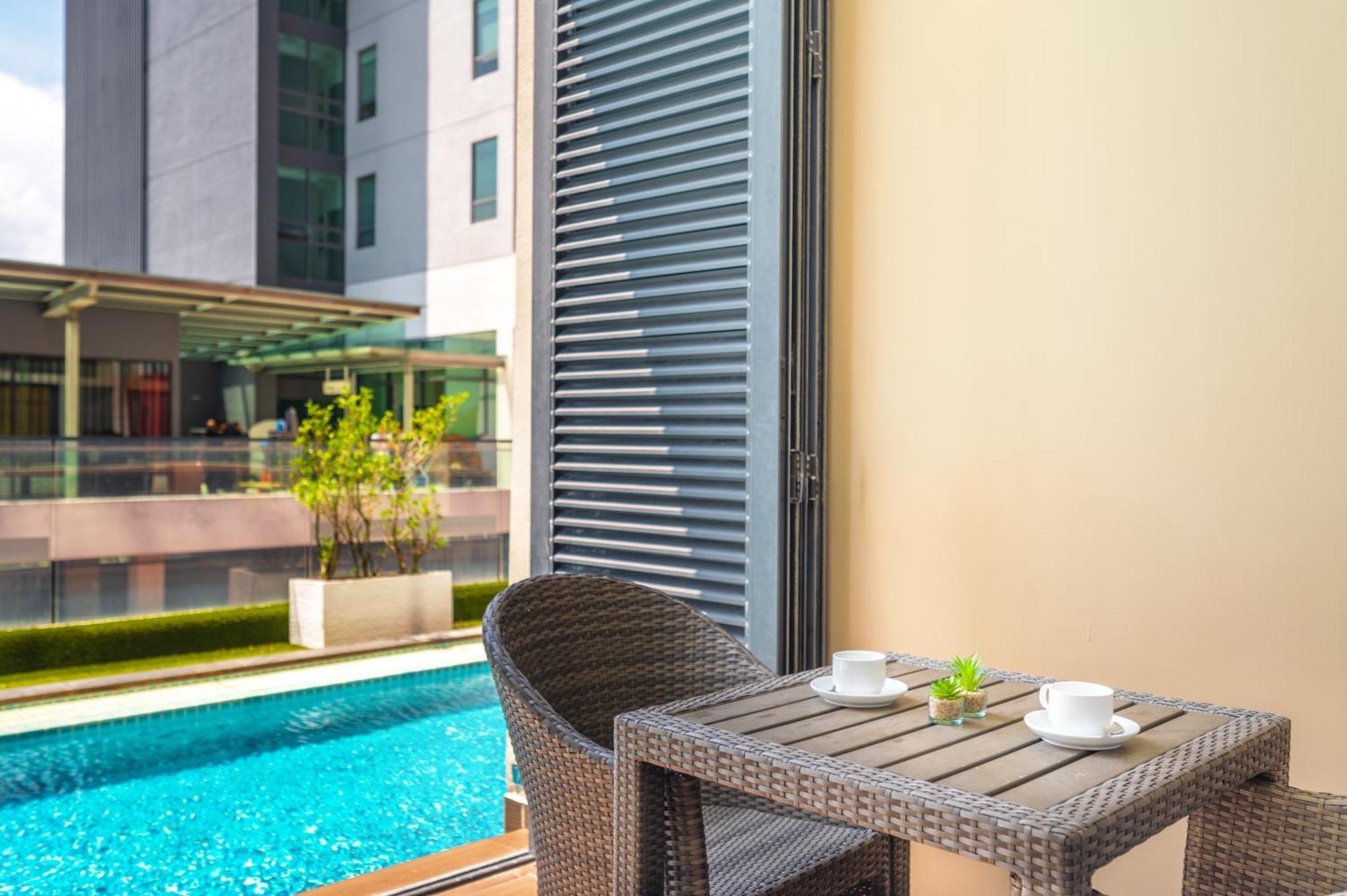 Greystone 99 Suites Melaka Zewnętrze zdjęcie